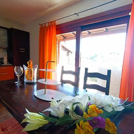 Central House Porto Rotondo Bagian luar foto